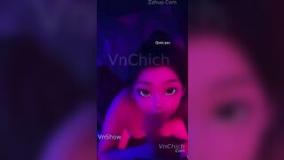 Có oto sướng thật, dừng đèn đỏ được bé nó bú cu phê vkl