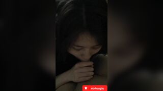 Gái xinh bú chim