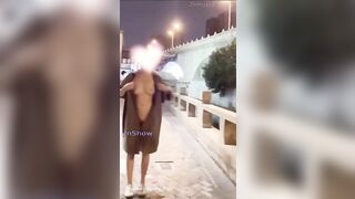 Học sinh bạo thật, Show lồn đái ở nơi công cộng xong cho ngla sờ thử