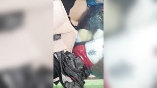 Đồ lót của cô họ đi làm ko thay mặc hết cả 1tuần mới giặt