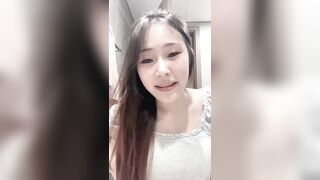 Nguyễn Phương Thảo sinh viên đại học hàng hải live trên MM
