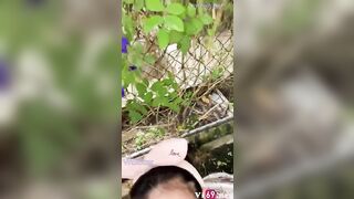 Seri địt vợ dâm Tây Ninh, Bât mình ra trước cổng nhà địt cho hàng xóm thấy