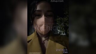Còn ghệ Eira 2004 thích trần truồng thủ dâm khắp xóm