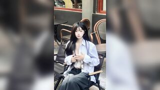 My Lee lột đồ siêu nứng