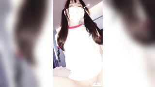 Em loli lồn hồng livetream địt nhau với anh trai