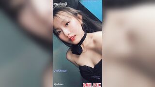 Tường Vy 12 THPT bị lộ clip địt nhau với bạn thân, địt xong ăn chả cá