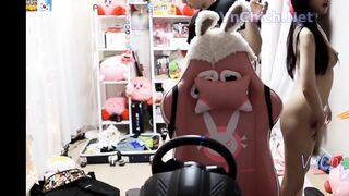 Sự Cố Lộ clip của Idol streamer Lyn khi ko tắt cam vú lồn lộ hết