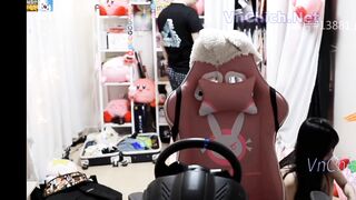 Sự Cố Lộ clip của Idol streamer Lyn khi ko tắt cam vú lồn lộ hết