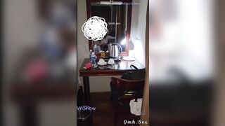 Bé SGBB Teckcombank bị thg chủ ép cho vú ra ngoài cửa sổ hàng xóm nhìn