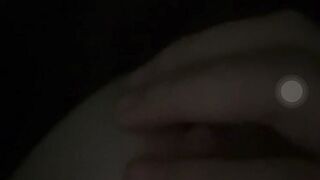 Ometv gái xinh xoa vú