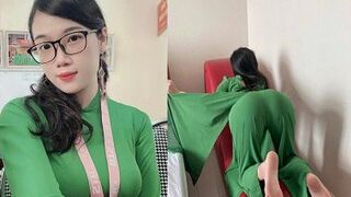 Cô giáo dâm dạy chịch trong khách sạn