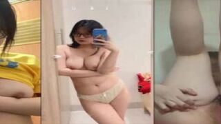 Như Quỳnh – Cởi đồ vay tiền