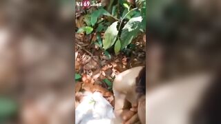 thầy giáo Gạ e hàng xóm vào rừng phá trinh hiếp dâm xuất trong