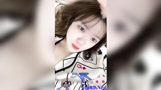 Bé heo dâm lồn vẫn ra nước vì trai trả bài ch...