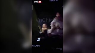 Karaoke tay vịn, E gái phê đá bị a trai xe quần địt như máy khâu