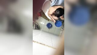 Em rửa chim chuan bi đụ