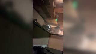 bắt qua tang bọn bây lén lút làm chuyện mờ ám lúc đêm khuya nhá!!