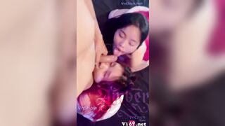 Lần đầu địt nhau, e gọi cả bạn e địt cùng cho đỡ bỡ ngỡ