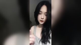 Bướm hồng khoe cho anh em thèm