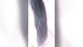Em Gái Tôi Thủ Dâm Ở Nhà Một Mình Vào Cuối Tuần