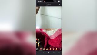 chx kịp hỏi j e lướt đi r