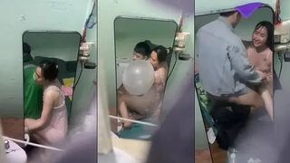 Chị hàng xóm và anh grab may mắn bú bóng xong bú luôn chị