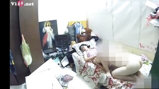 Con trai kế mò vào phòng mẹ Vét máng bị Quay lén và cái kết