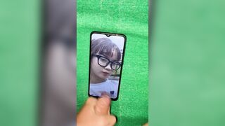 Bắn tinh trùng lên ảnh em gái Đại học Luật