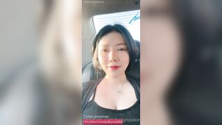 E gái đi taxi thủ dâm công khai cho tài xế xem