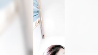 tâm sự mỏng với mọi người, tự nhiên vạch bướm ra khoe??