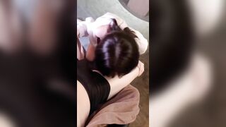 bé dễ thương zị mà lại đi đóng phim người lớn! tiếc quá đi T_T!