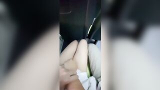 nhỏ damdang, đi xe khách cho chú ngồi cạnh dùng tay đưa vô sờ bướm!