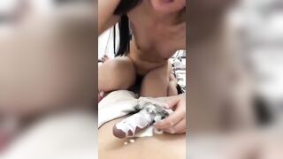Anh em lưu ý khi đổ sữa chua vào chim nhé, Bú là viêm chim liệt dương đấy