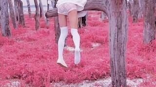 Súc vật e gái bị trói trên cây rút sex toy tinh chảy tung toé