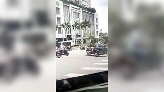 Thì thầm was live 360