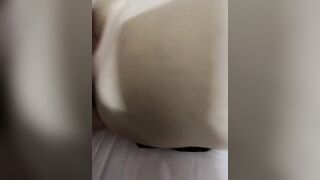 Kim Vy cosplay hầu gái móc lồn còn trinh