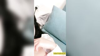 Ở nhà không biết làm gì là lại lấy lồn ra móc