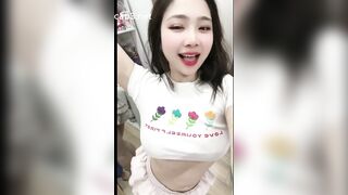 Siêu phẩm Tạ Thanh Nhi vú to lồn múp nhìn là muốn nựng