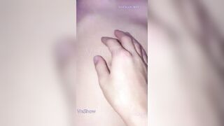 Full Clip Hot 18+ Giữa Giấc Trưa Say Ngủ, Em Bị Anh Chiếm Lấy Trong Lặng Lẽ