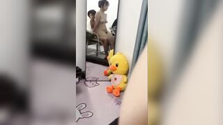 Quen được 2 hôm đã địt đủ kiểu với em nó