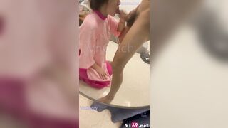 Vừa vét máng anh còn vừa selfie với bướm em mới chịu