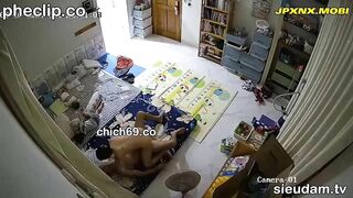 Full clip Hack Cam, E gái việt đang thay đồ thì bị Hiếp dâm từ đằng sau