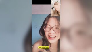 Lại Thêm Một Em Học Sinh 2k8 Kính Cận Dâm Dục Mới Nhú Chat Sex