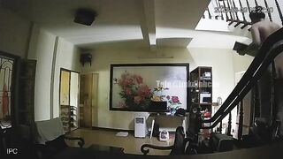 Hack cam em kính cận gằn 2 trái bom trên người ( lh kho link t.me/ttdsuutam )
