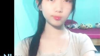 Nguyễn thị khánh linh 2, link bot lột đồ free ở mô tả
