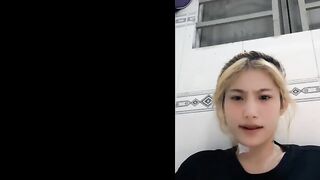 Clip Sex Lần Đầu Chat Sex Em Ấy Còn Hơi Ngại Nhưng Vú Ngon Vãi Đái Luôn