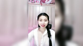 Gái xinh nhảy gọi vốn P2