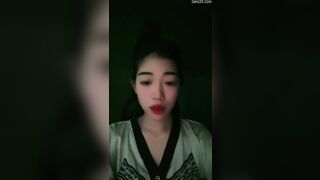 Clip Sex Bùi Thị Phương Hồng Không Trả Nợ Cho Cả Nước Thấy Đầu Vú To 2