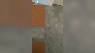 Quay lén phát hiện đôi sinh viên địt nhau ở cầu thang trọ cực kích thích
