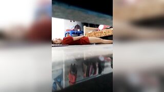 Quay Lén Em Công Nhân Tự Móc Bướm Trong Phòng Trọ 3
